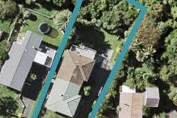 1/44 Judkins Crescent, Cockle Bay, Auckland