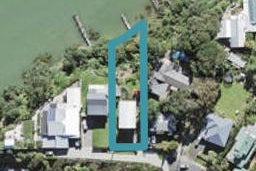2/10 Beach Haven Road, Beach Haven, Auckland