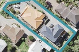 2/1 Masterton Road, Rothesay Bay, Auckland