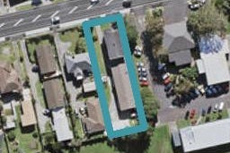 2/241 Edmonton Road, Te Atatu South, Auckland
