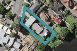 3/26 Otakau Road, Milford, Auckland