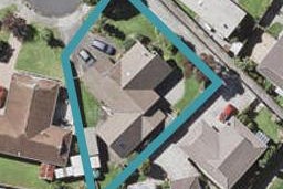 16 Kallaroo Place, Botany Downs, Auckland