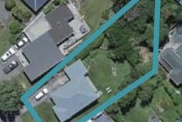 32 Hampton Hill Road, Tawa, Wellington