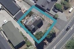 8A Lake Crescent, Hamilton Lake, Hamilton