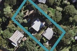 2/27 Crescent Road East, Waiheke Island, Auckland