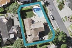 9 Centennial Place, Campbells Bay, Auckland