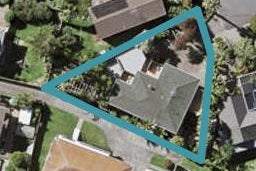 10 Chip Grove, Sunnyhills, Auckland