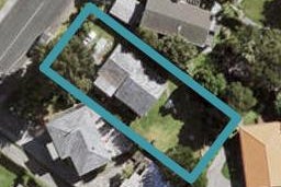 12 Waari Avenue, Sunnyvale, Auckland