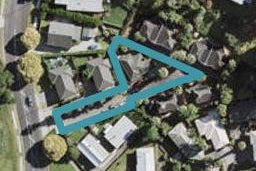 8/15 Cape Hill Road, Pukekohe