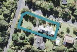1 Atarua Gardens, Waiatarua, Auckland