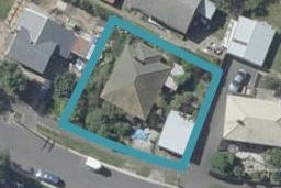 2 Burgess Street, Green Island, Dunedin