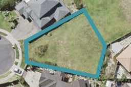 9 Lough Derg Place, Pinehill, Auckland