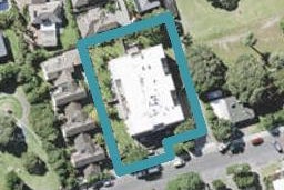 12/8 Sidmouth Street, Mairangi Bay, Auckland