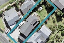 4 Rock Isle Road, Torbay, Auckland