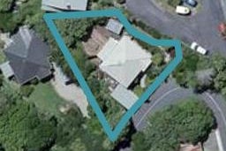 29 Creswick Terrace, Northland, Wellington