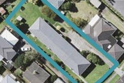 2/13 Otakau Road, Milford, Auckland