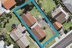 26 Shanaway Rise, Hillcrest, Auckland