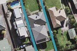 13 Pupuke Road, Birkenhead, Auckland