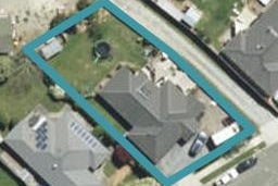 58 Lord Auckland Road, Wakefield