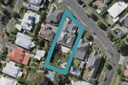 5 Waterview Road, Stanley Point, Auckland