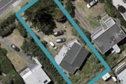 34 Field Way, Waikanae Beach, Waikanae