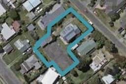 8 Hohiria Street, Waikanae Beach, Waikanae