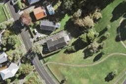 2/32 Rangitiki Crescent, Lynfield, Auckland