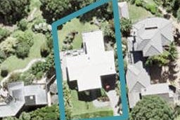 30 The Crescent, Tindalls Beach, Whangaparaoa