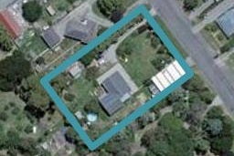 24 Daniel Street, Martinborough