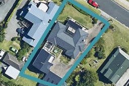 10 Harbour Drive, Otumoetai, Tauranga