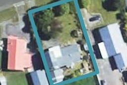 15 Warwick Road, Stratford