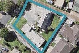 1/12 Kallaroo Place, Botany Downs, Auckland