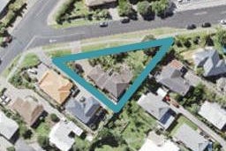 3 Masterton Road, Rothesay Bay, Auckland
