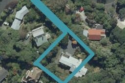 30 Howard Street, Macandrew Bay, Dunedin