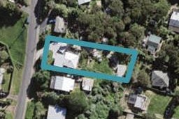 13 Whakarite Road, Ostend, Waiheke Island