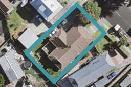 162 Carnoustie Drive, Wattle Downs, Auckland