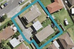 2/22 Karepo Crescent, Ranui, Auckland