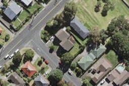2/87 Velma Road, Hillcrest, Auckland