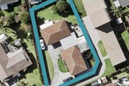 2/28 Vivian Wilson Drive, Eastern Beach, Auckland