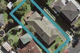 2/25 Evelyn Place, Hillcrest, Auckland
