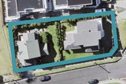 2/22 Masterton Road, Rothesay Bay, Auckland