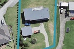38 Omana Avenue, Helensville