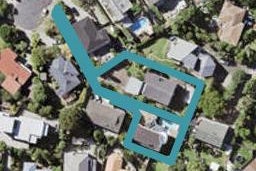 2/14 Valdese Rise, Browns Bay, Auckland