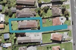 2/4212A Great North Road, Glendene, Auckland