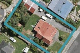 65 Burrows Street, Bluff