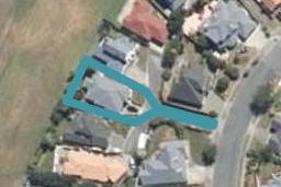76 Samwell Drive, Whitby, Porirua