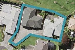 2/18 Bowscale Place, Northpark, Auckland