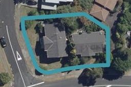 2/2 Portree Place, Queenwood, Hamilton