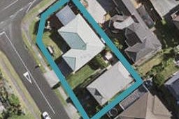 1/2 Calluna Crescent, Totara Heights, Auckland