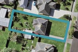 15 Kawiti Avenue, Point England, Auckland